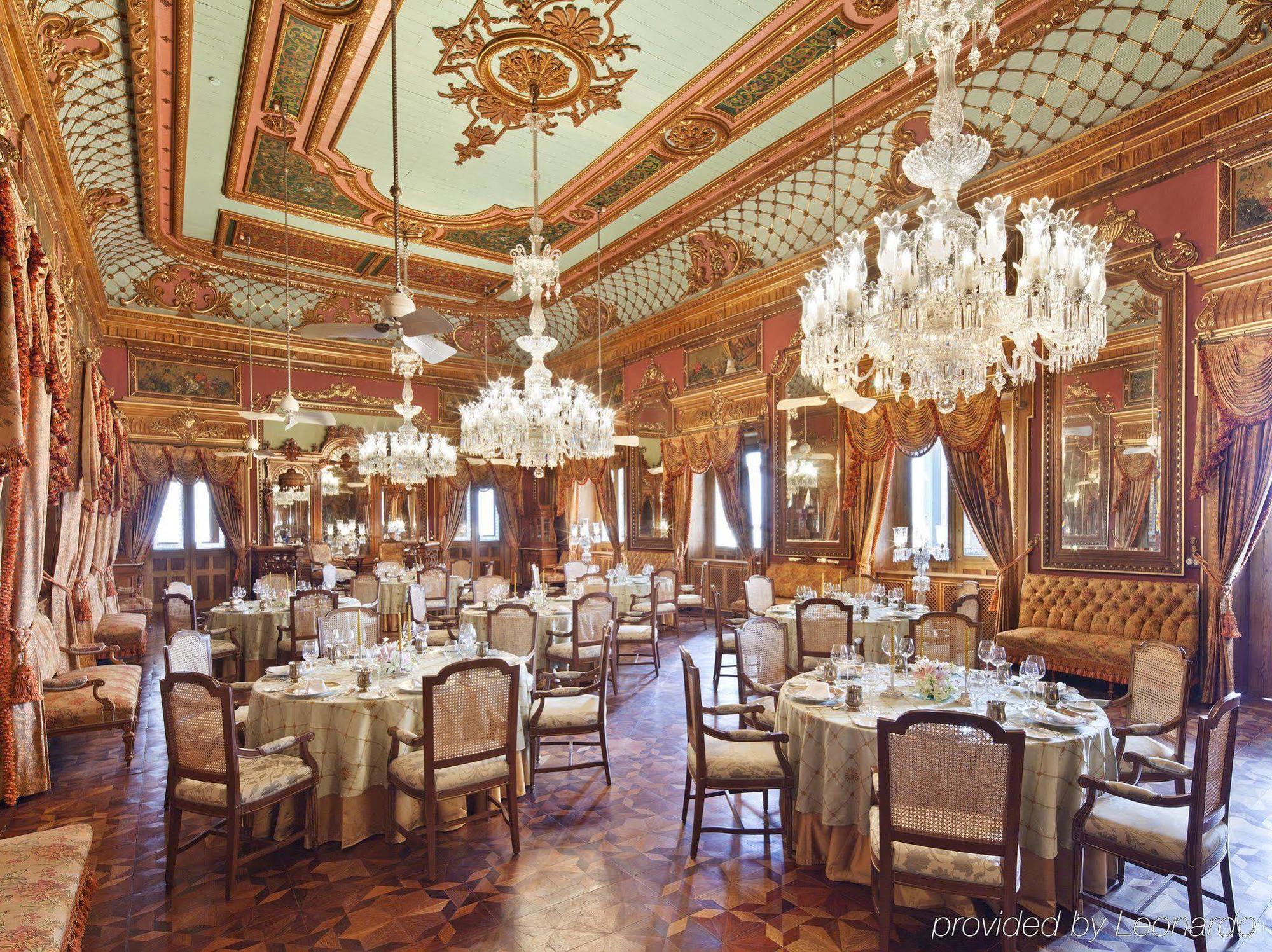 Taj Falaknuma Palace Haiderabad Restaurant foto