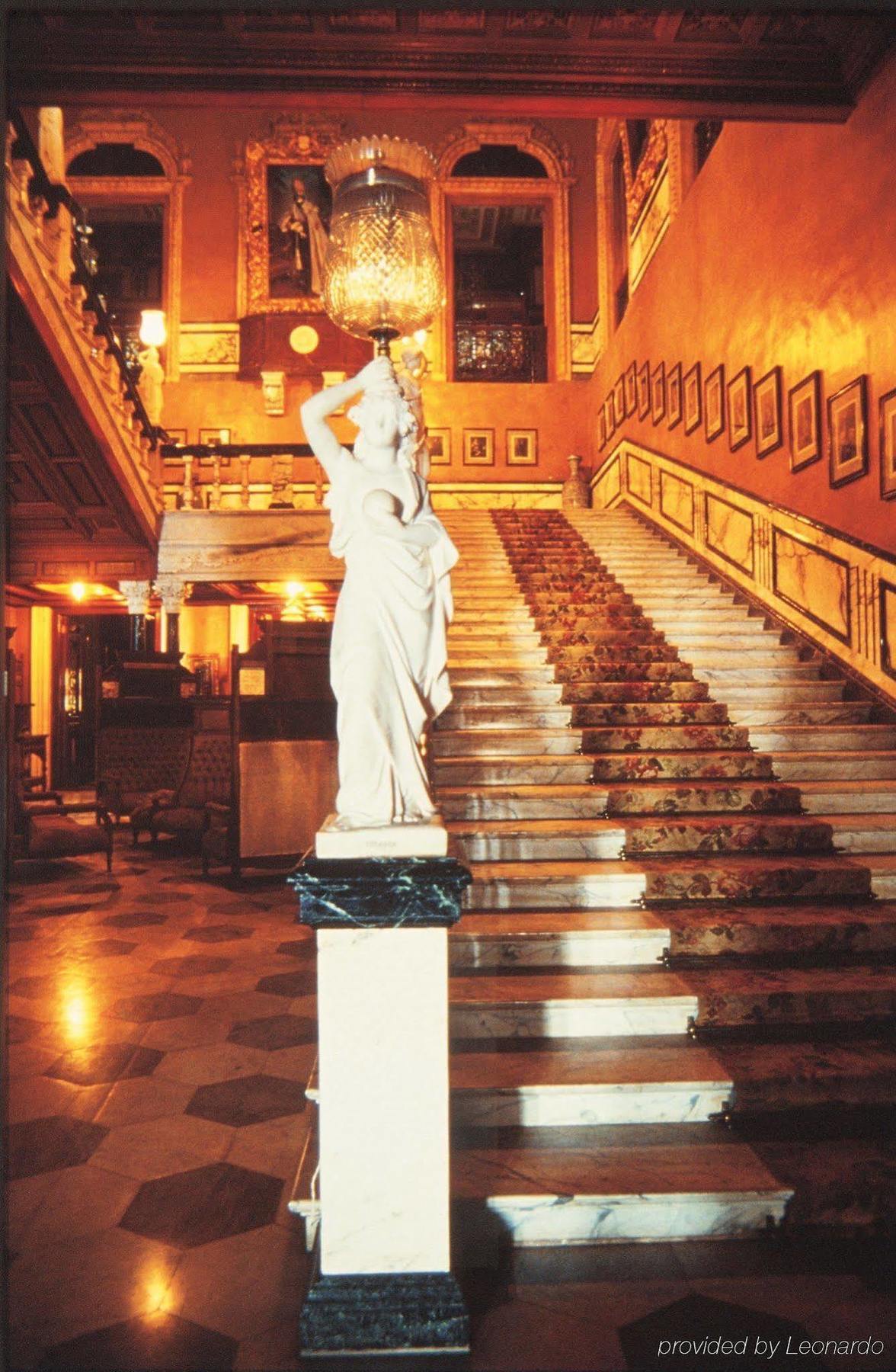 Taj Falaknuma Palace Haiderabad Buitenkant foto